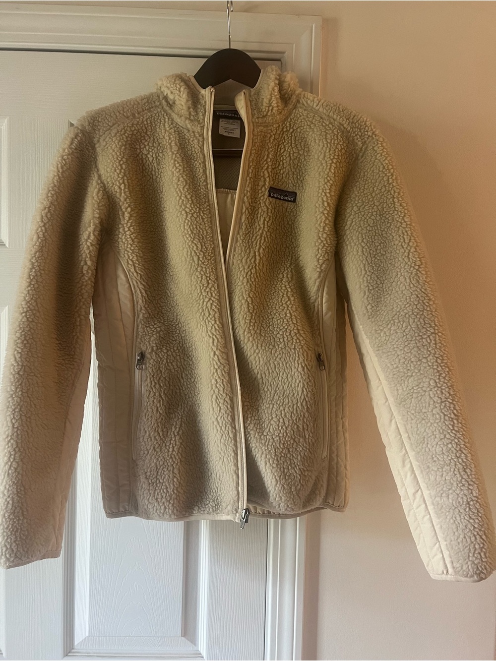 Patagonia Cream Teddy Fleece Jacket - Full Zip